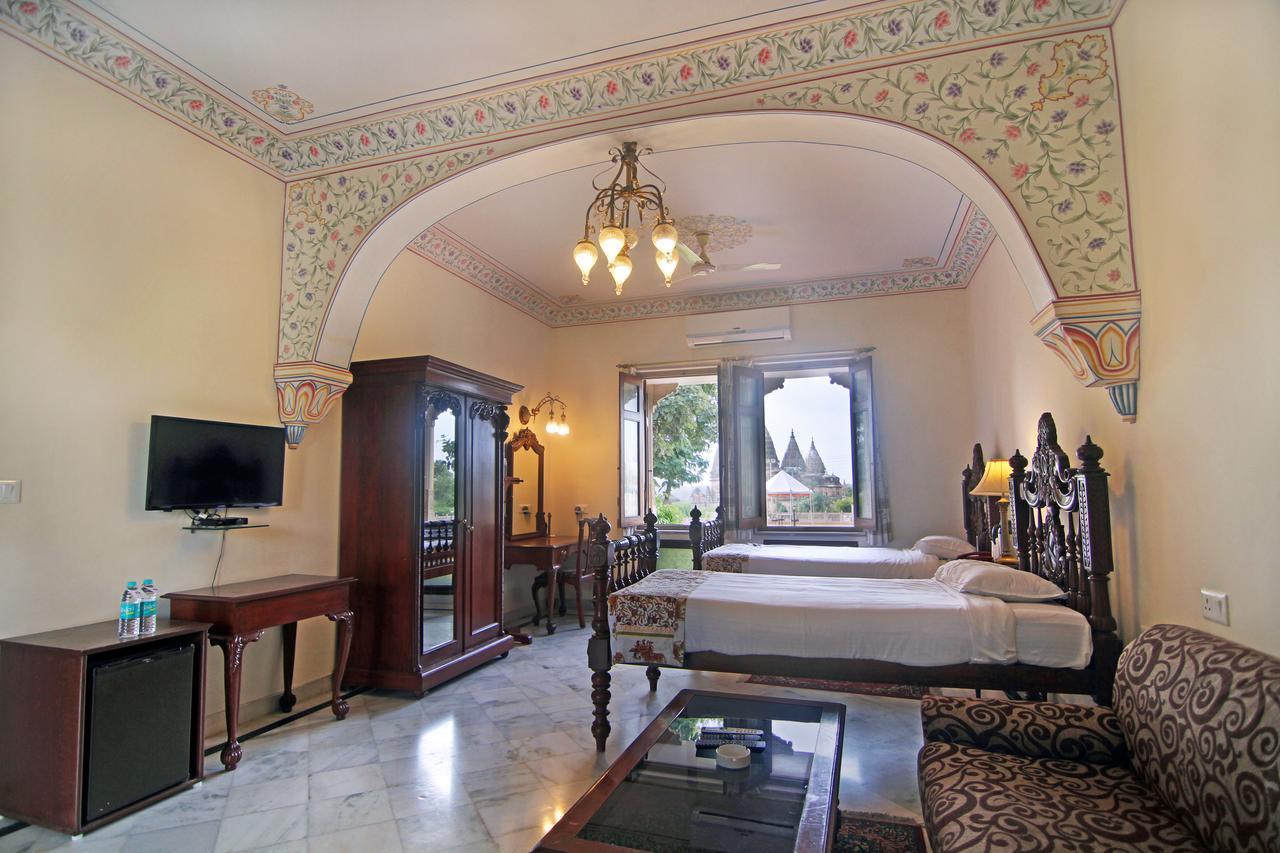 Amar Mahal Hotel Orchha Exterior photo
