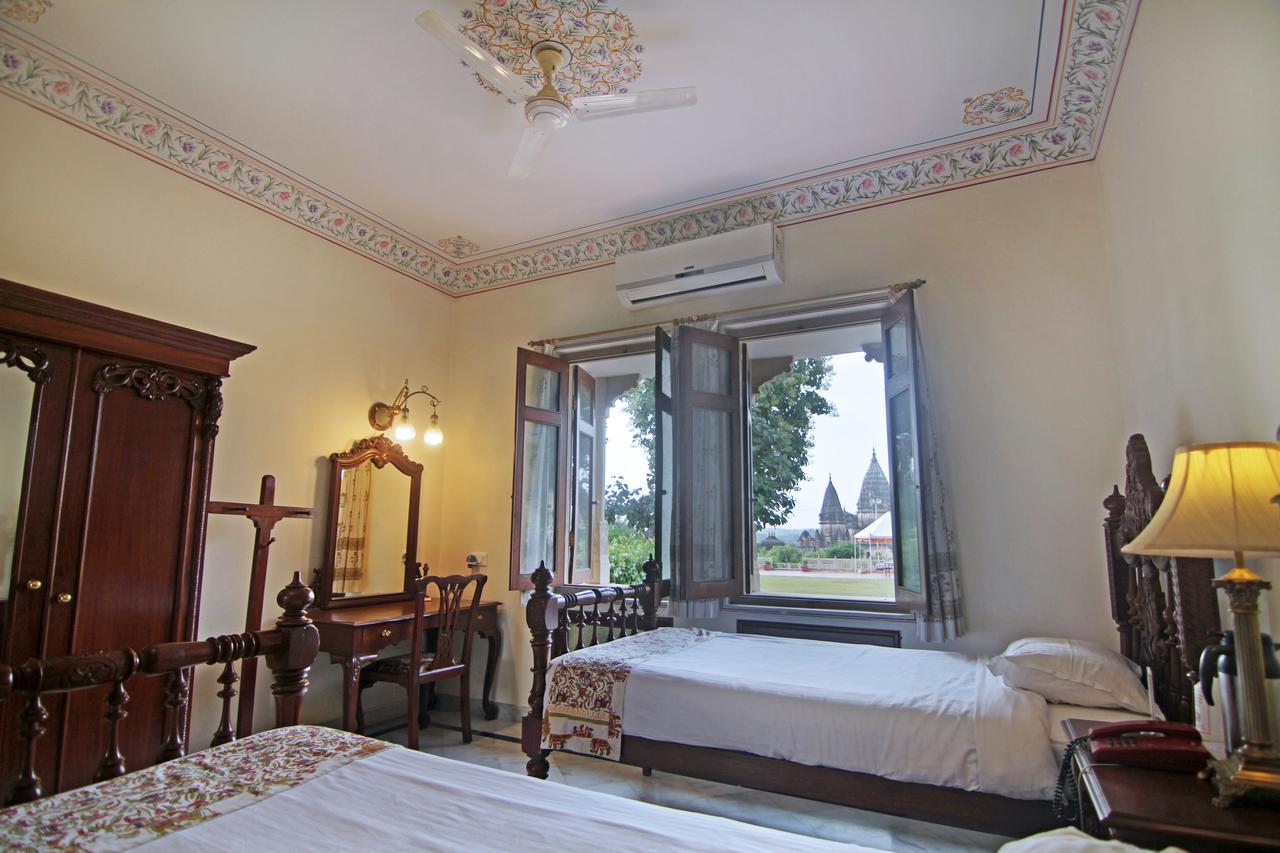 Amar Mahal Hotel Orchha Exterior photo