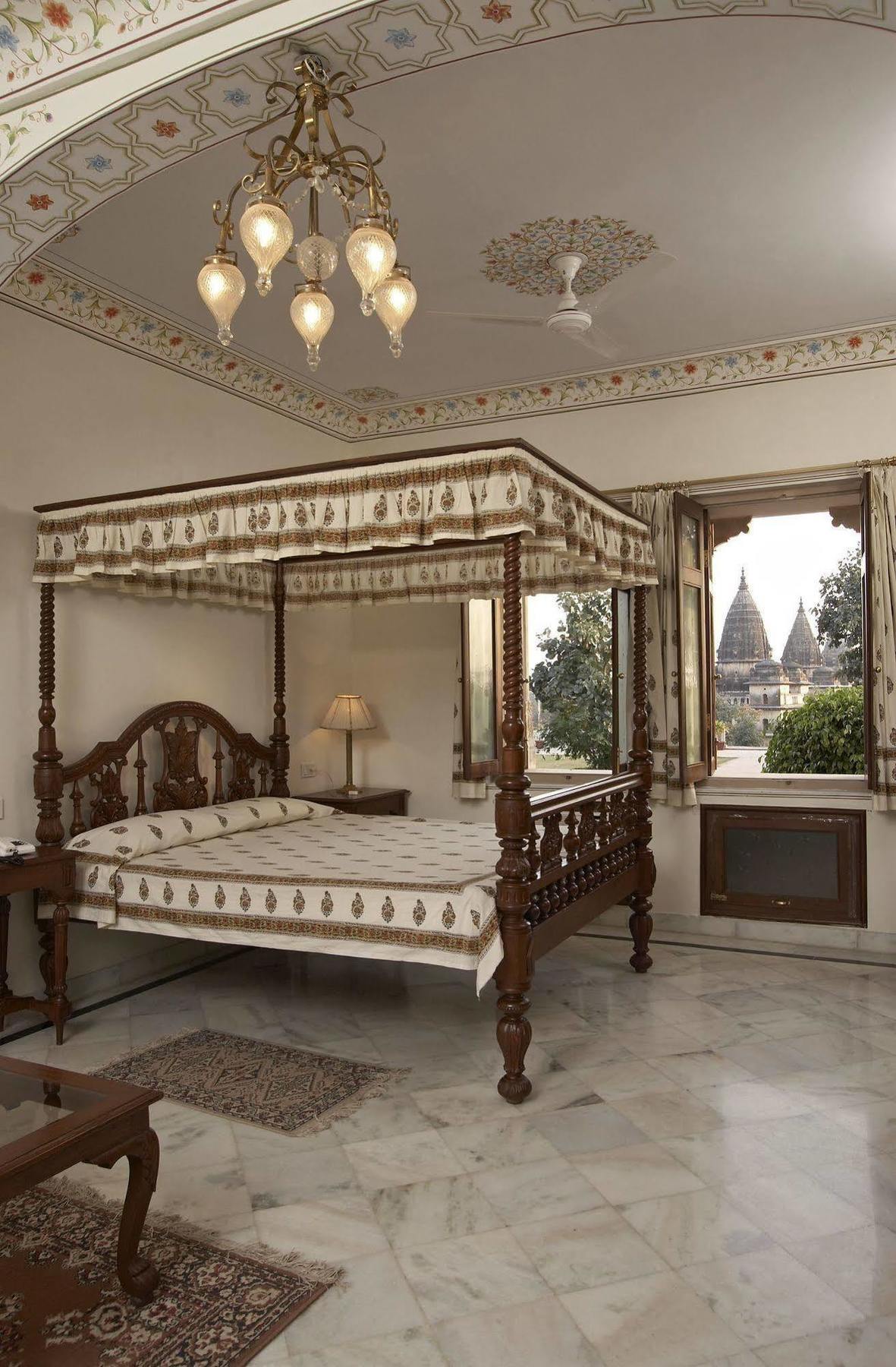Amar Mahal Hotel Orchha Exterior photo