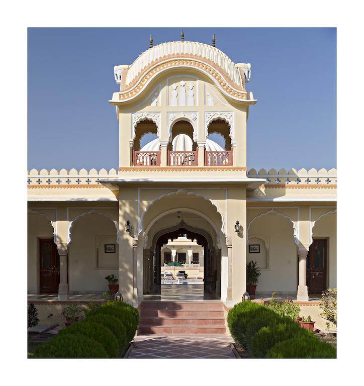 Amar Mahal Hotel Orchha Exterior photo